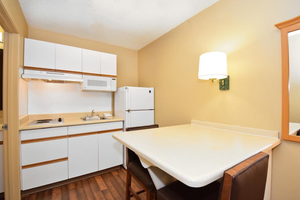 Extended Stay America Suites - Arlington Exteriör bild